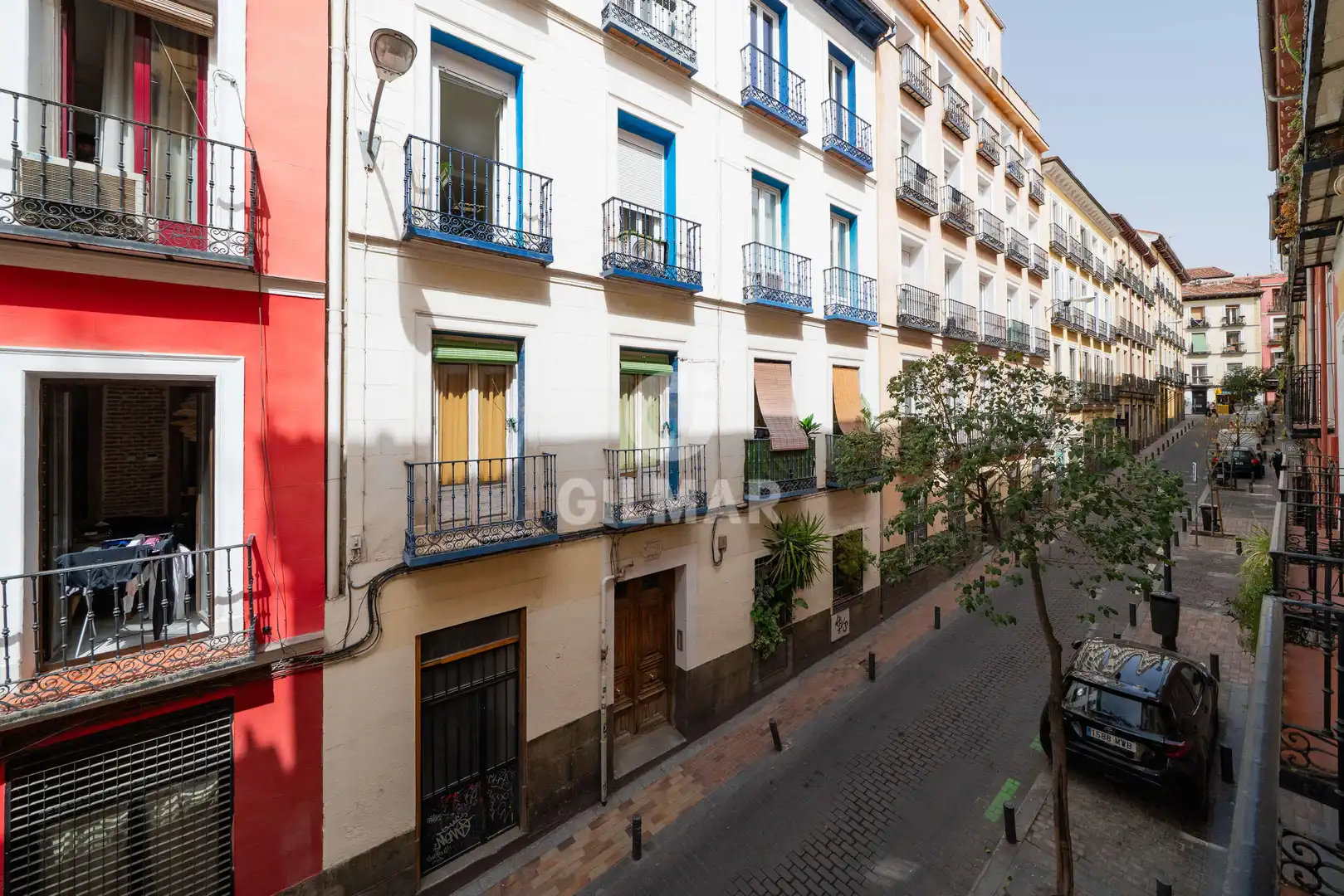 Vista exterior de Piso en venta en Madrid