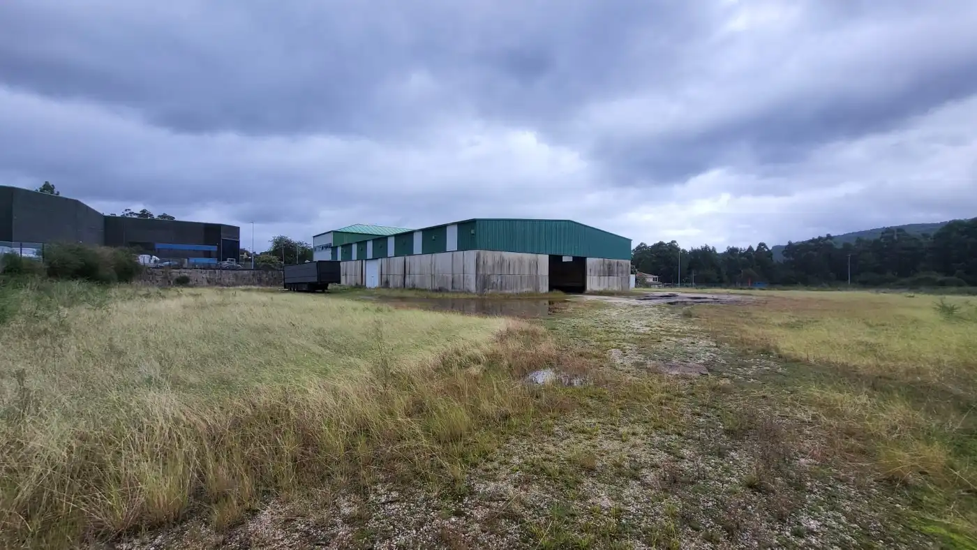 Vista exterior de Nave industrial en venta en Campo Lameiro