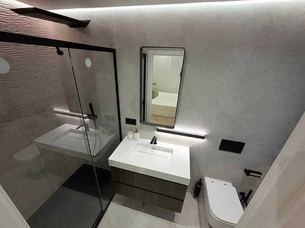 Baño de Piso en venta en Madrid con Aire acondicionado, Calefacción y Amueblado