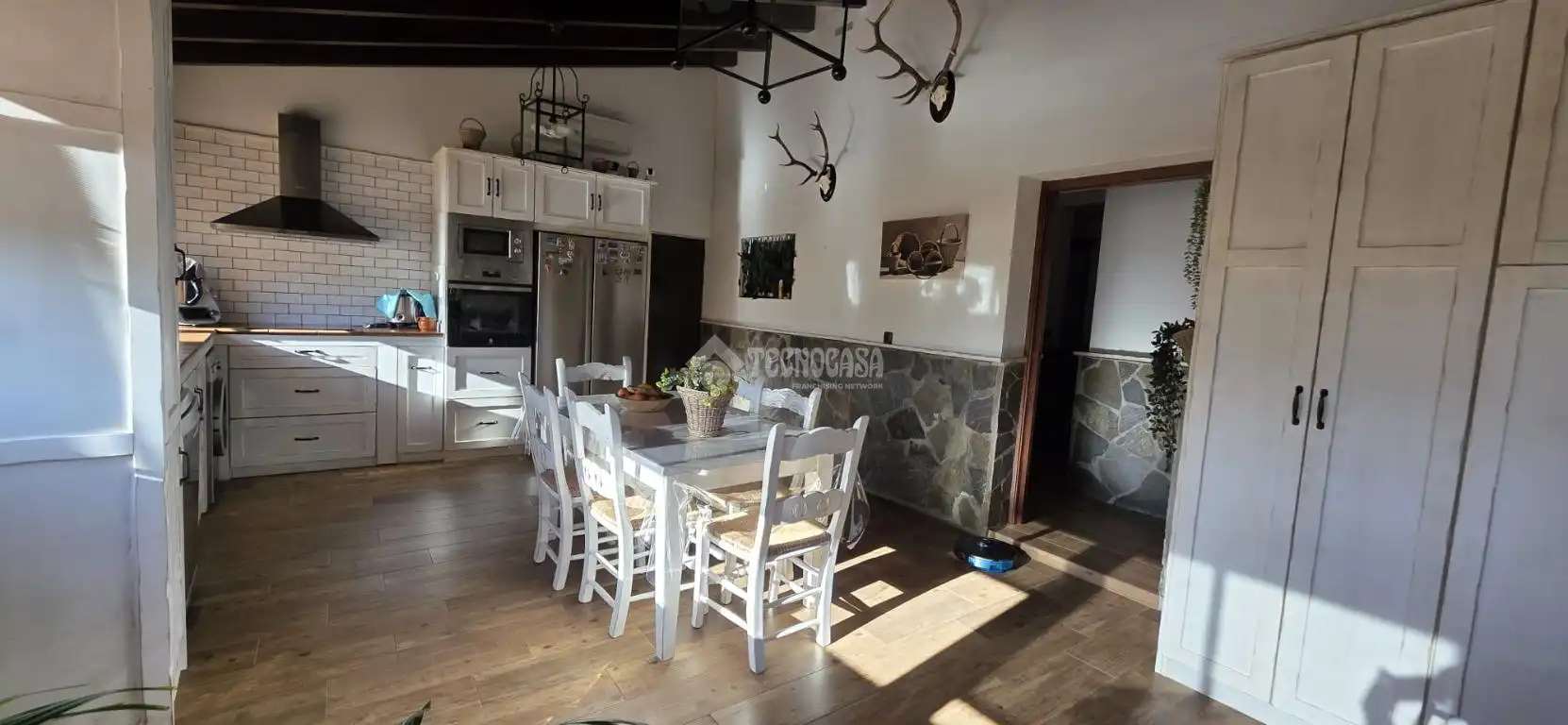 Dining room of Country homes for sale in Arcos de la Frontera  with Heating, Private garden and Storage room