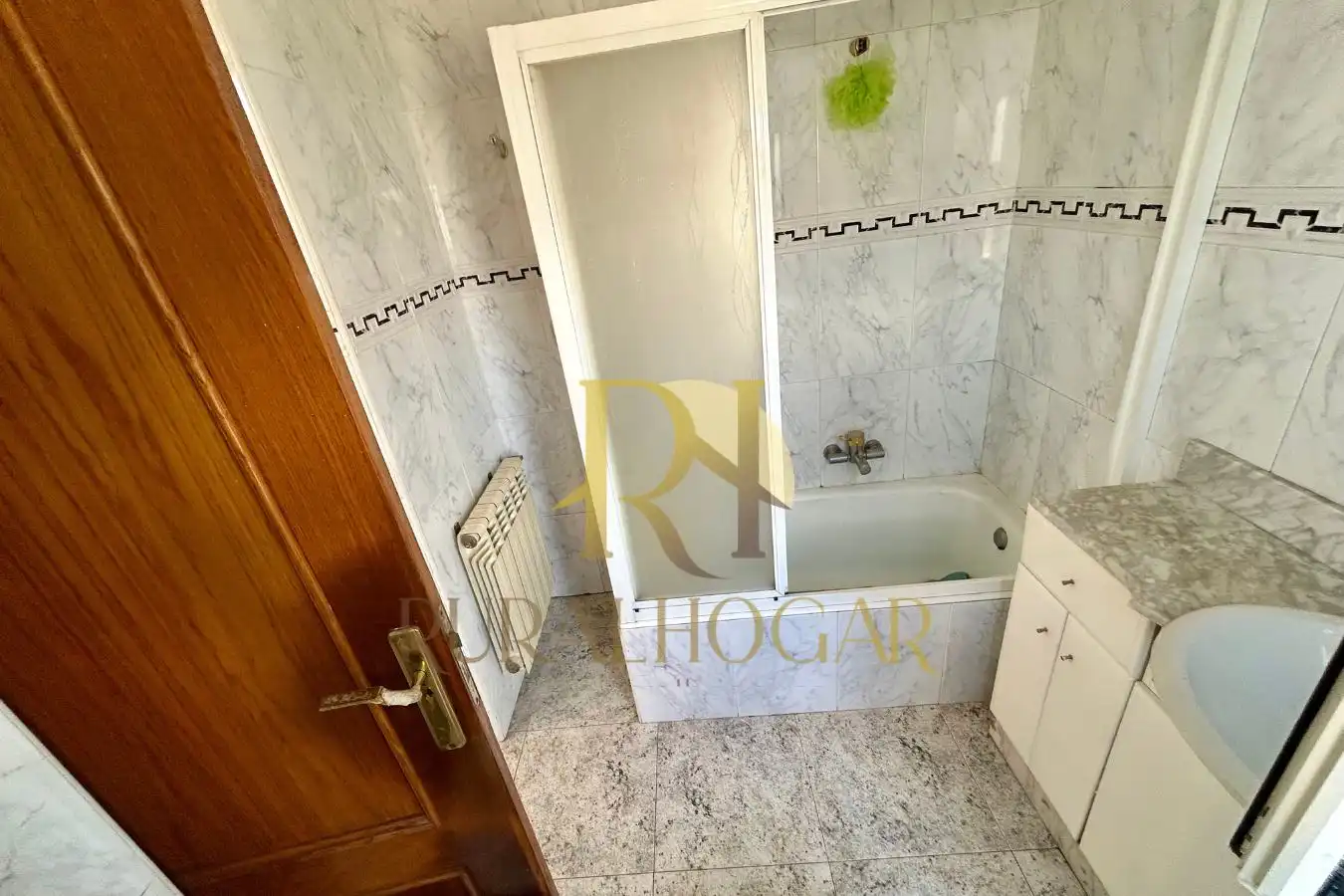 Baño de Casa o chalet en venta en Bustillo del Páramo con Calefacción, Jardín privado y Terraza