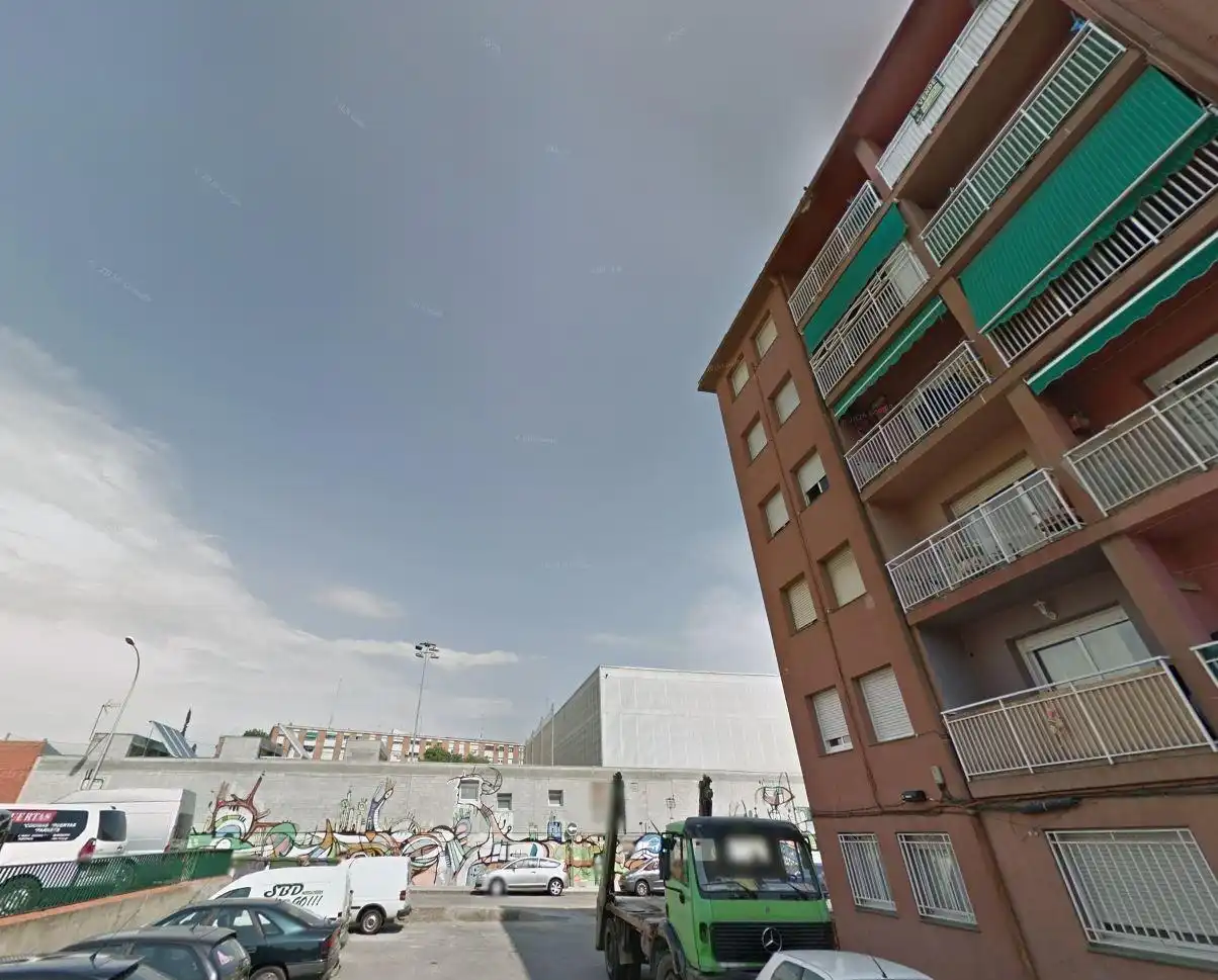 Vista exterior de Piso en venta en Terrassa