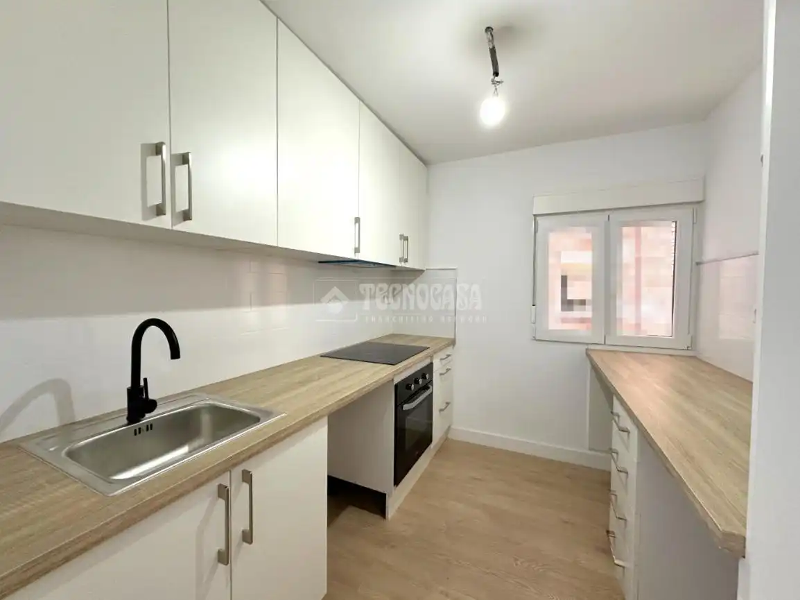 Kitchen of Flat for sale in Móstoles  with Heating