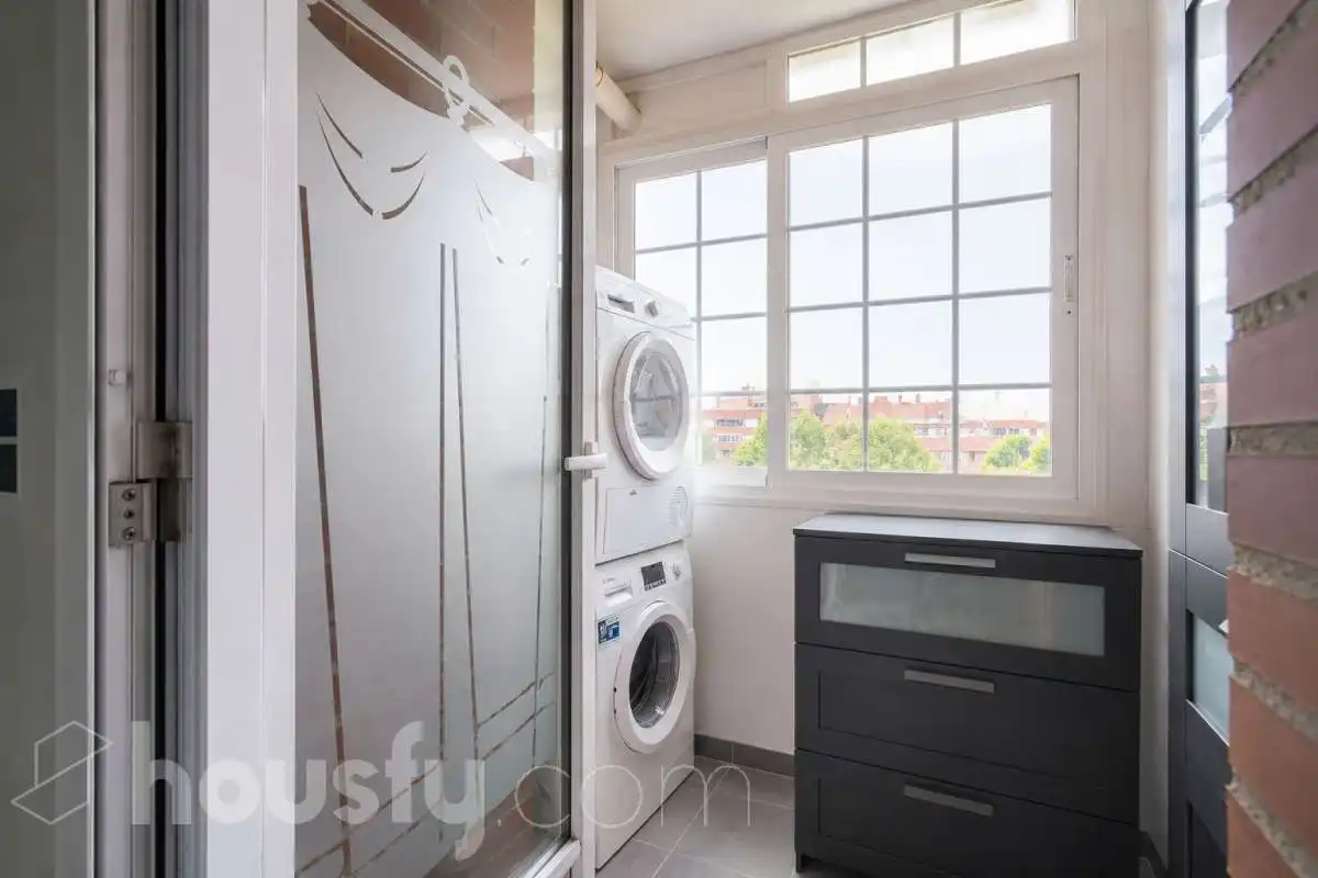Bedroom of Flat for sale in Torrejón de Ardoz  with Air Conditioner, Heating and Storage room