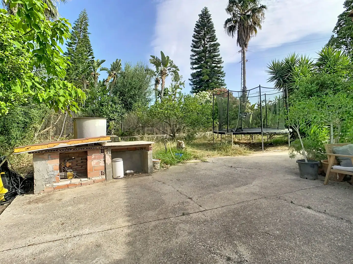 Finca rústica en venta en Alhaurín El Grande con Aire acondicionado, Jardín privado y Trastero