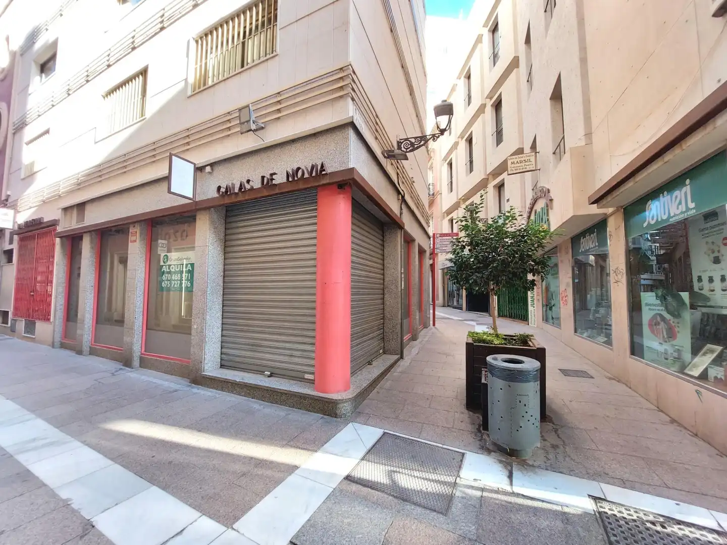 Local comercial de lloguer a Calle las tiendas, imagen 2