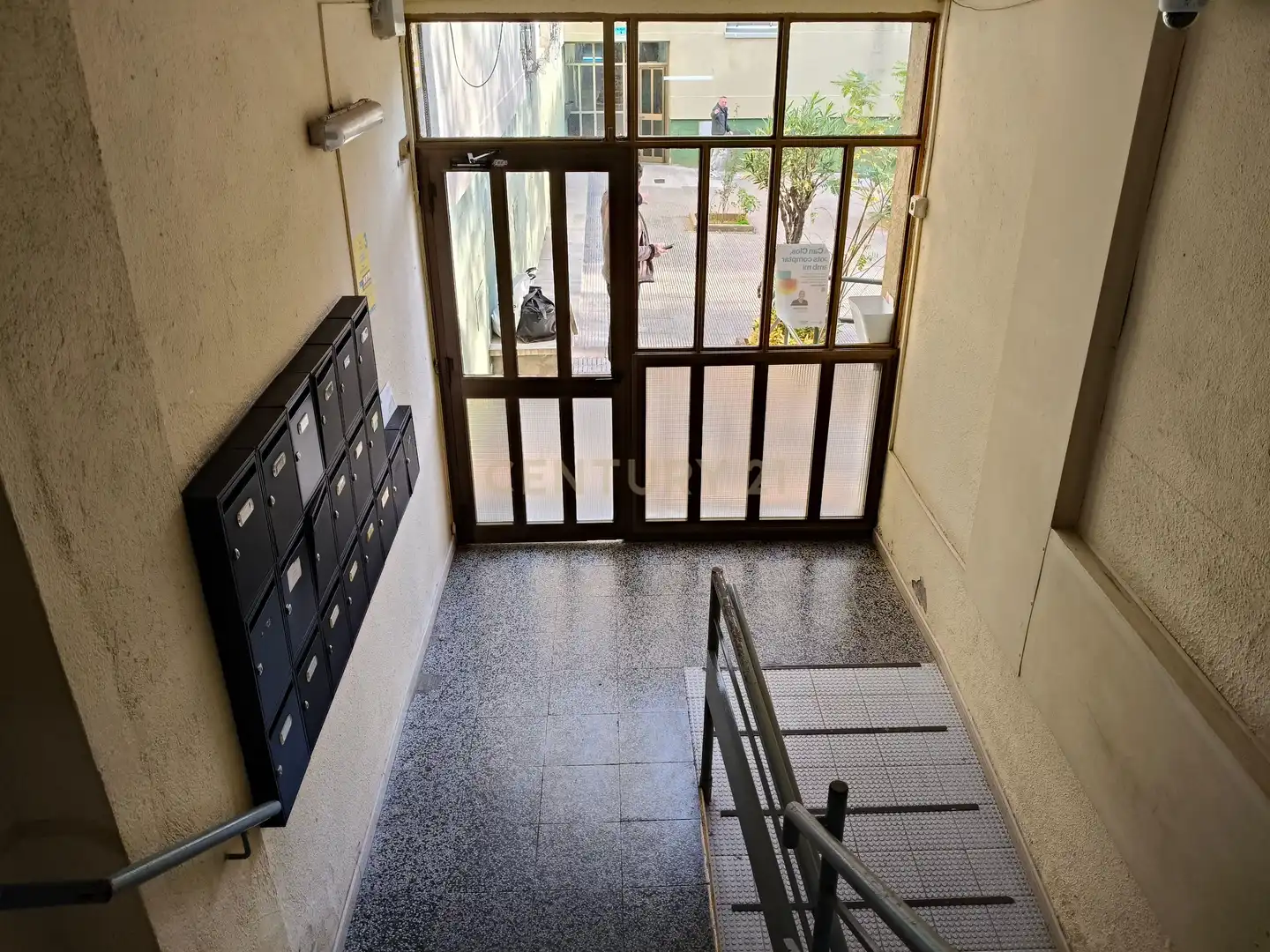 Flat for sale in Ripollet