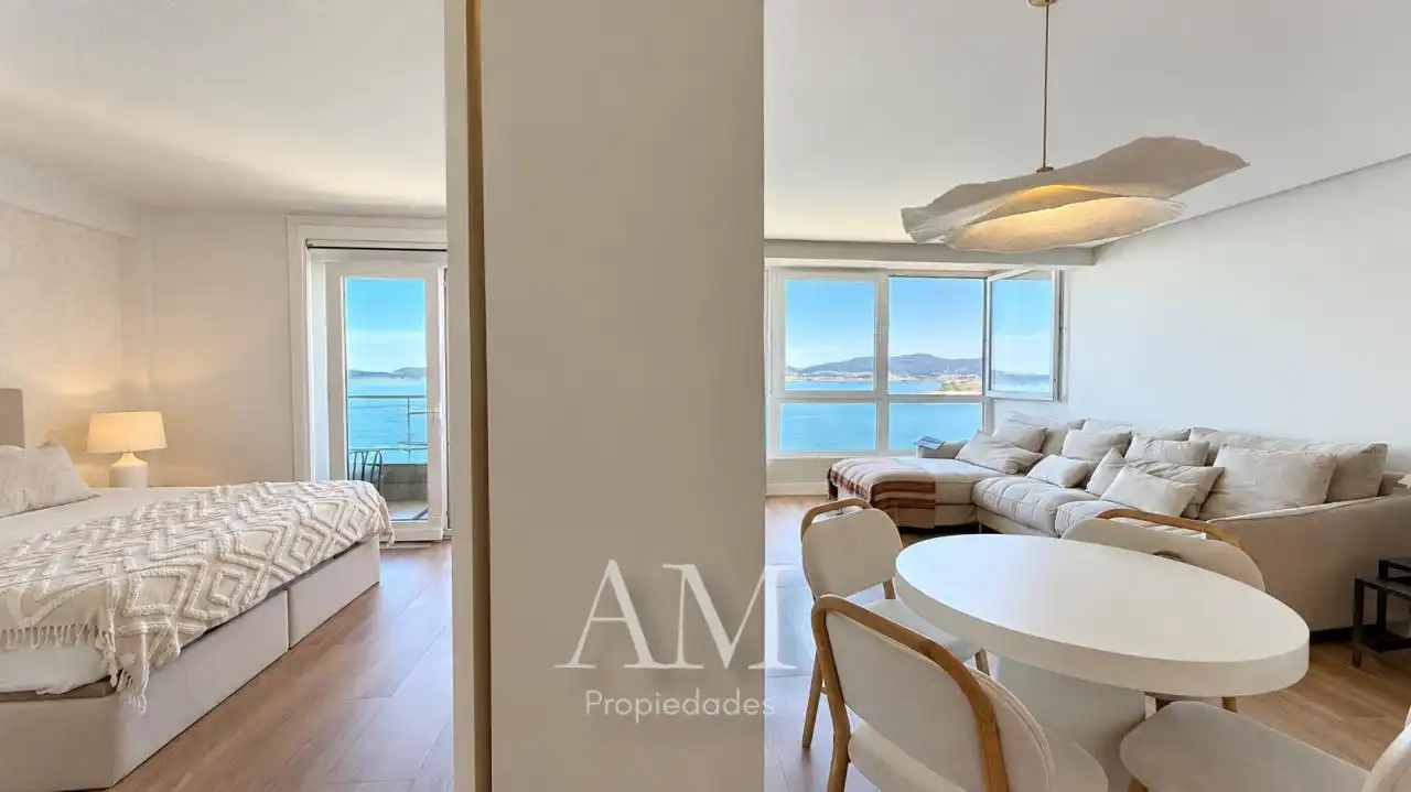 Sala d'estar de Àtic en venda en Coruxo - Oia - Saiáns