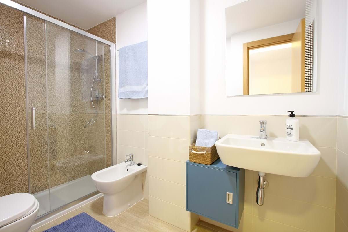 Bany de Casa o xalet en venda en Zahara de los Atunes amb Terrassa i Piscina