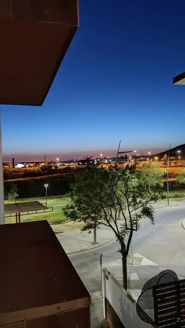 Vista exterior de Piso en venta en Lucena con Aire acondicionado, Piscina y Balcón
