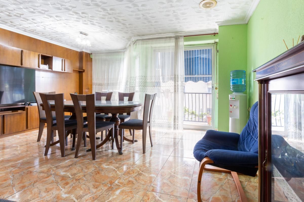 Esszimmer von Wohnung zum Verkauf in Torrent mit Heizung