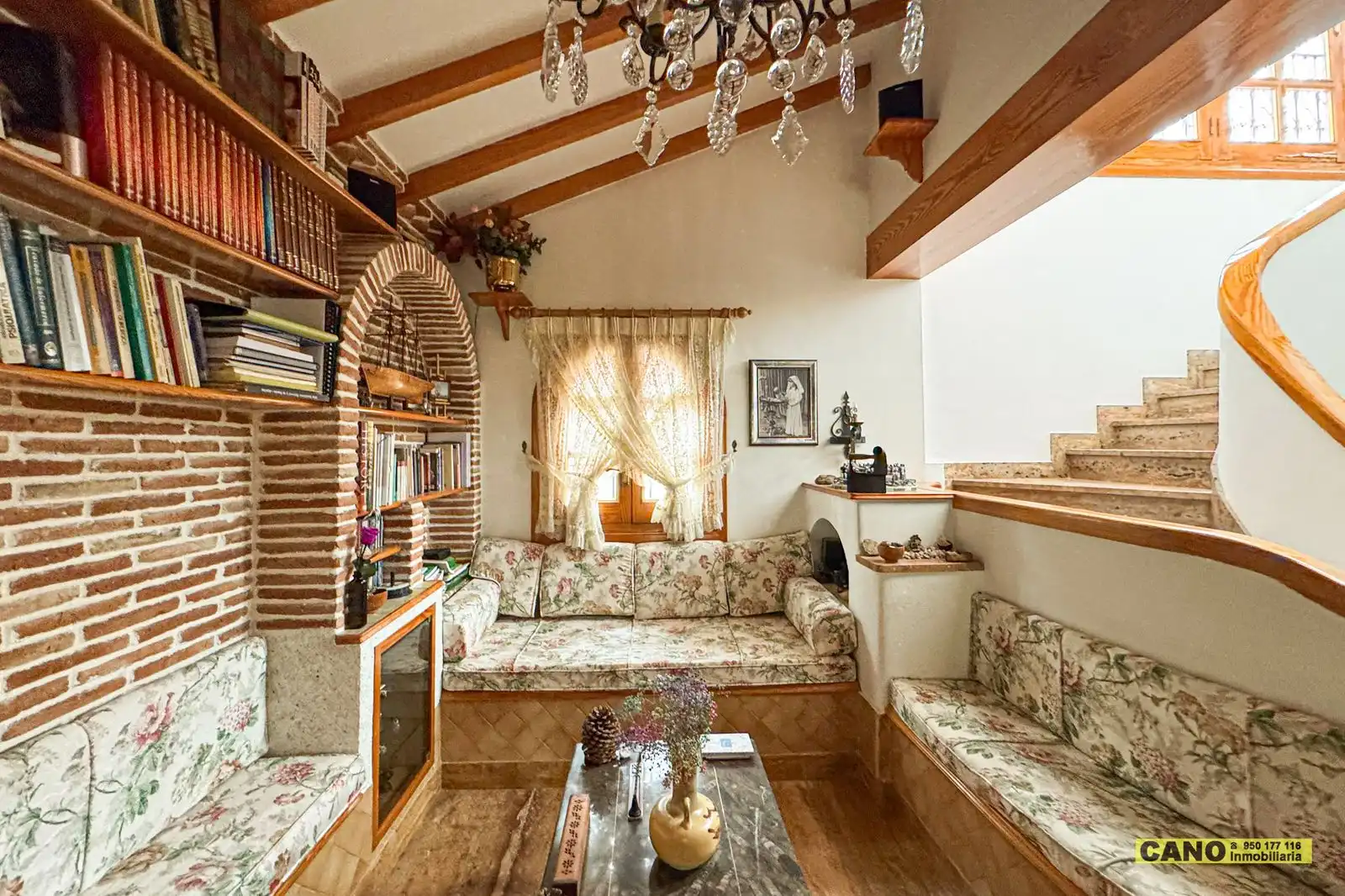 Sala de estar de Casa o chalet en venta en Almería con Aire acondicionado, Calefacción y Piscina