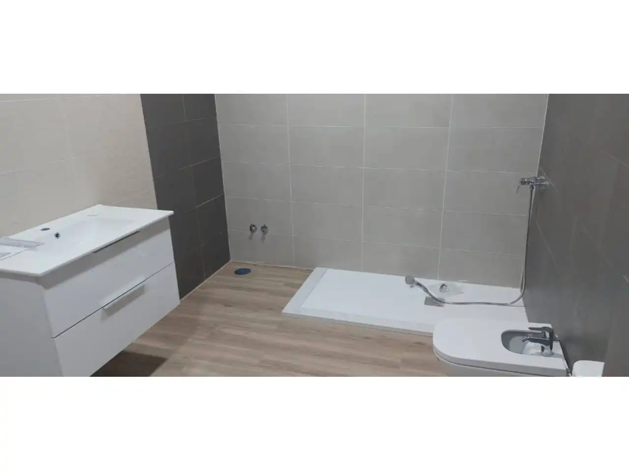 Baño de Casa o chalet en venta en Lucena con Calefacción, Trastero y Balcón