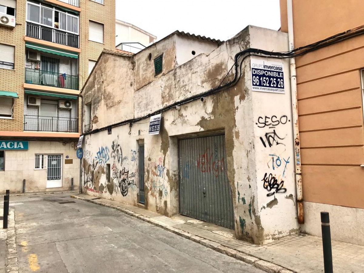 Exterior view of House or chalet for sale in Quart de Poblet  with Terrace and Storage room