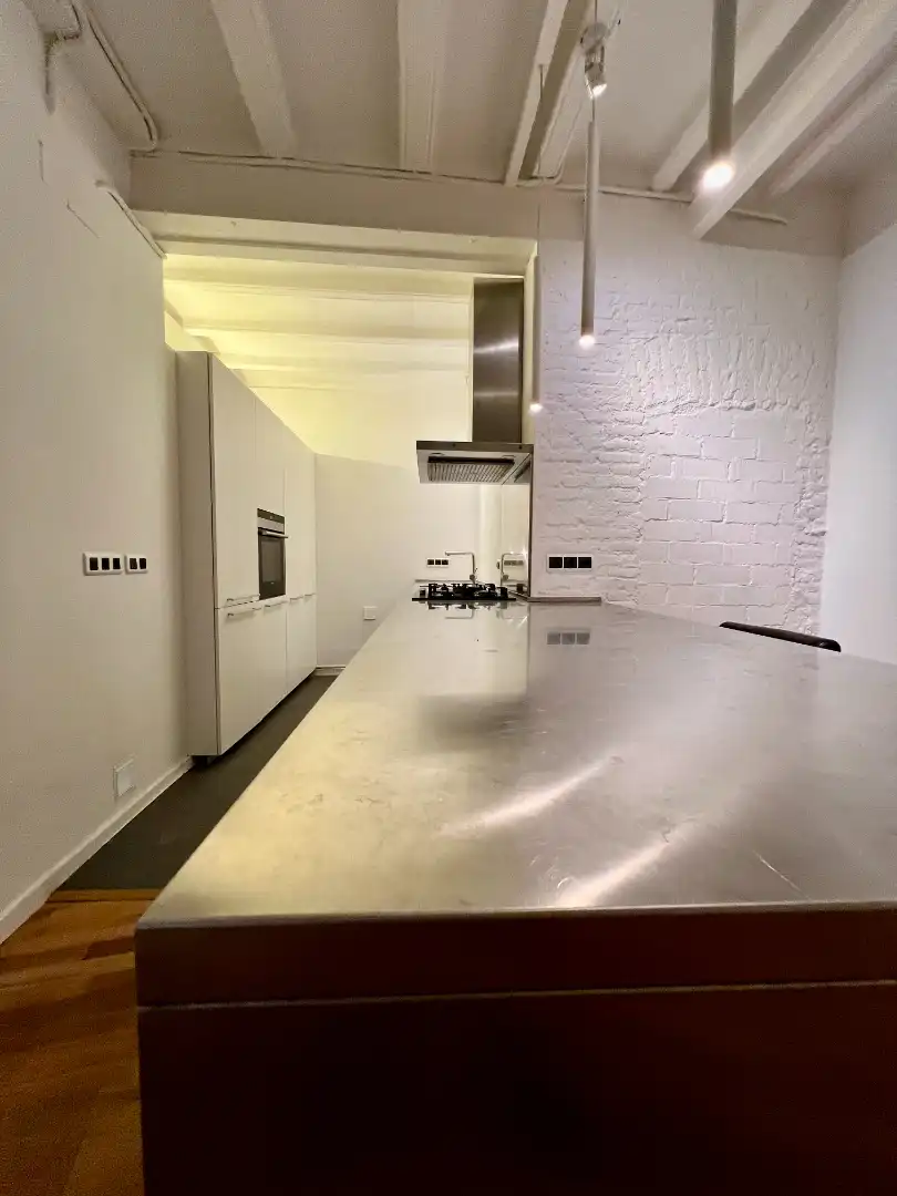 Cocina de Piso en venta en Barcelona con Aire acondicionado, Horno y Lavadora