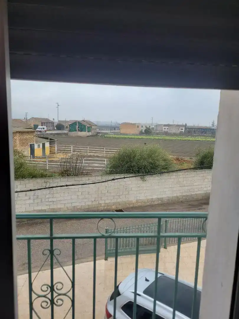 Casa o xalet en venda en Fuente Vaqueros amb Balcó