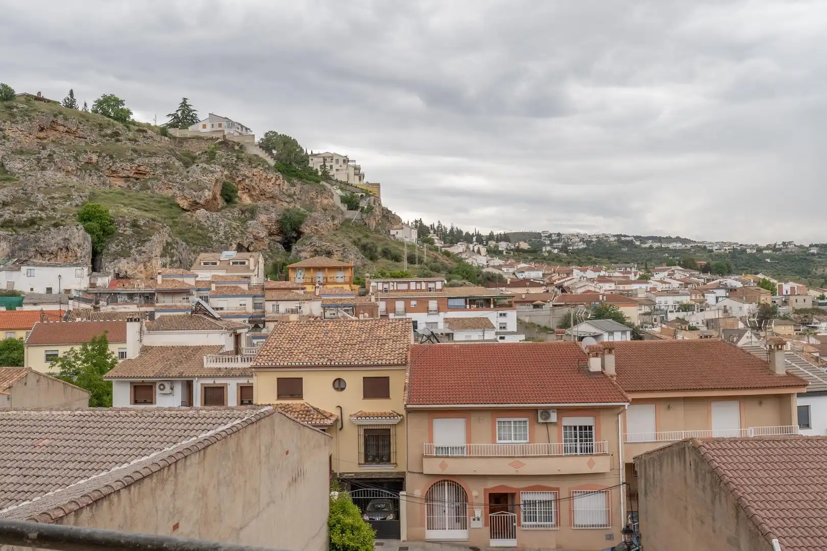 Vista exterior de Casa o chalet en venta en Alfacar con Terraza