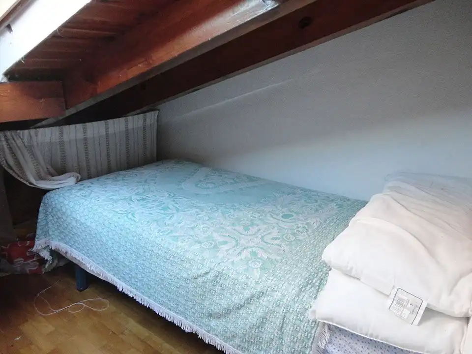 Habitación de Casa adosada en venta en Riocavado de la Sierra