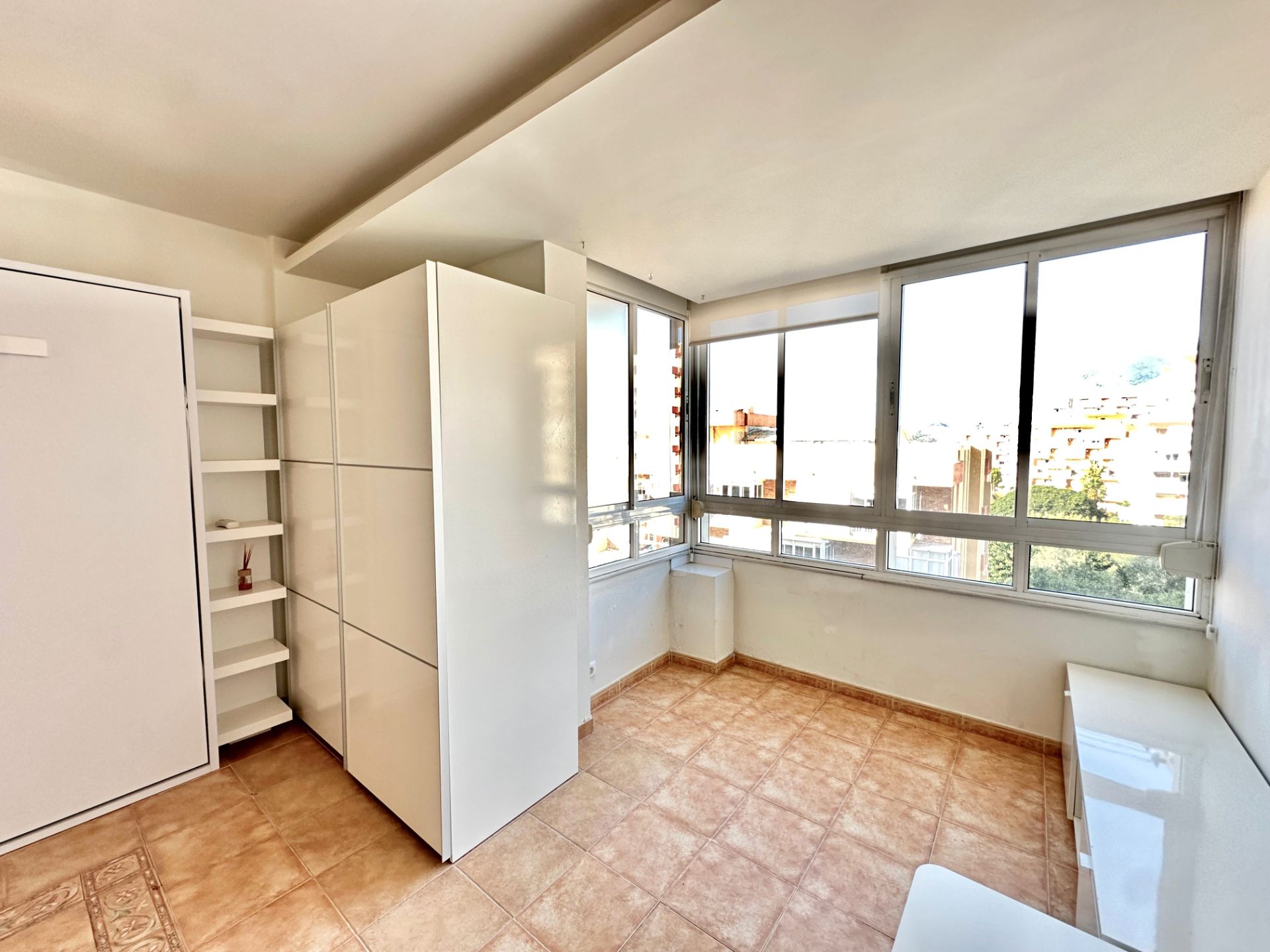 Bedroom of Study to rent in Benalmádena  with Terrace, Furnished and Washing machine