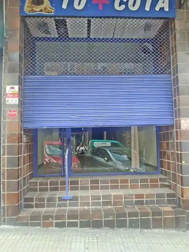 Business premises for sale in Calle Eulogio Fernández Barros 20