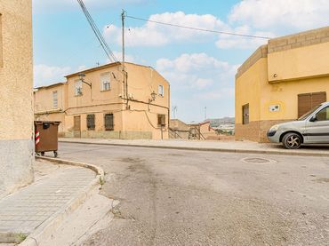 Piso en venta en Amadeo Vives