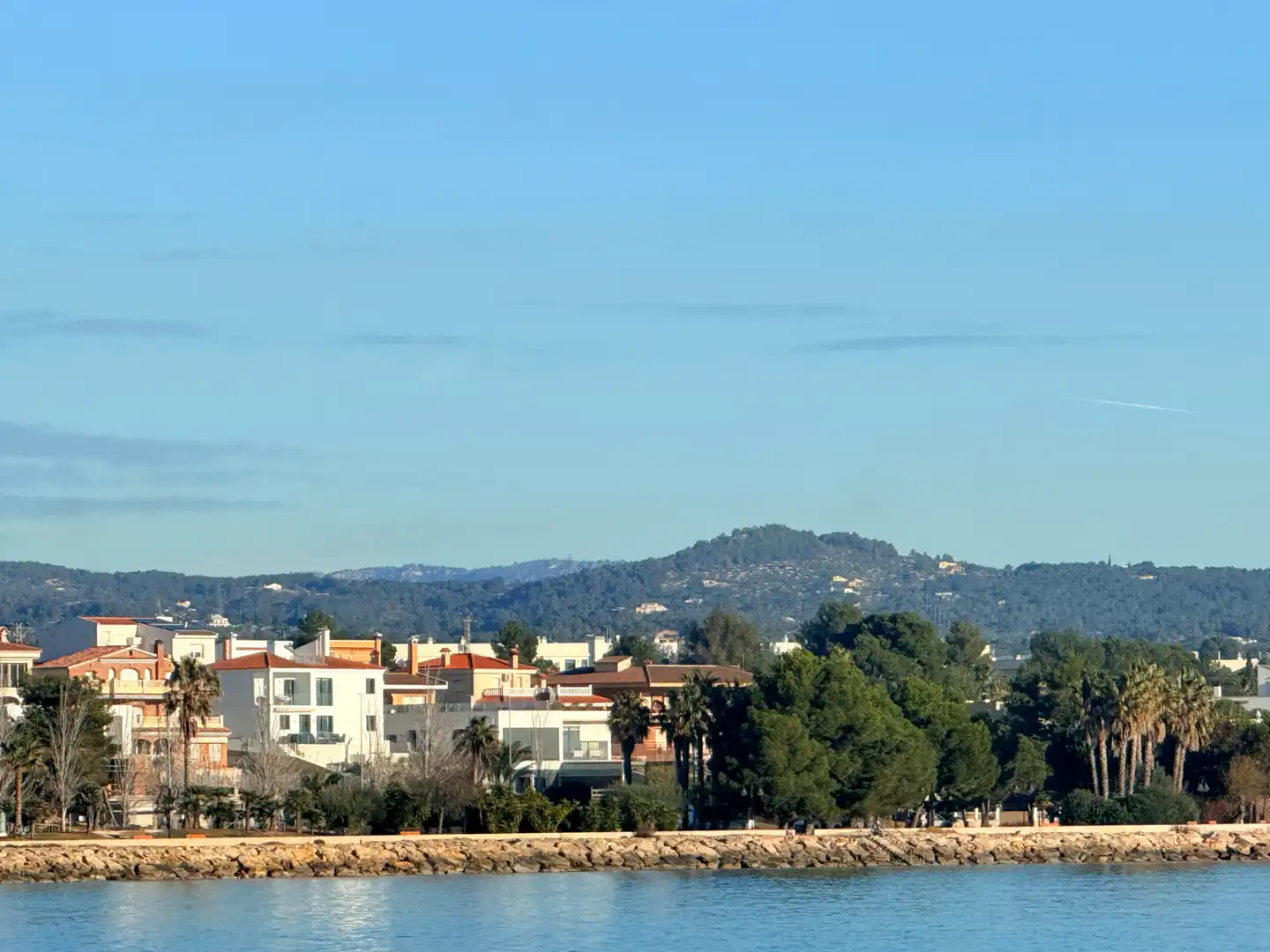 Vista exterior de Casa o xalet en venda en L'Ampolla amb Aire condicionat, Calefacció i Jardí privat