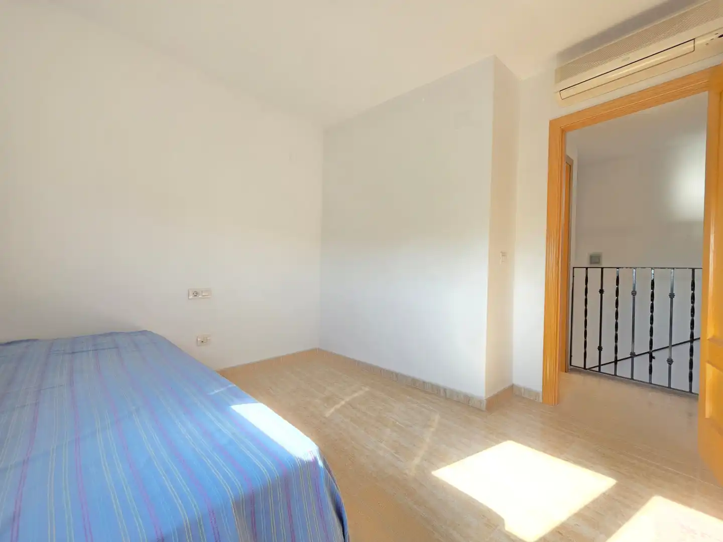 Bedroom of Flat for rent in Foios, Valencia