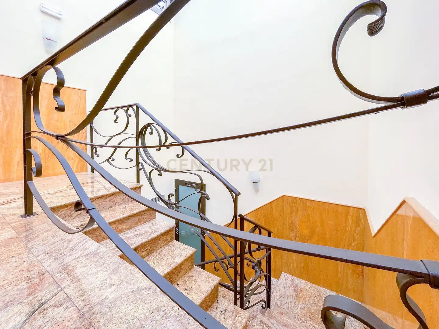 Houses for sale in Mataró