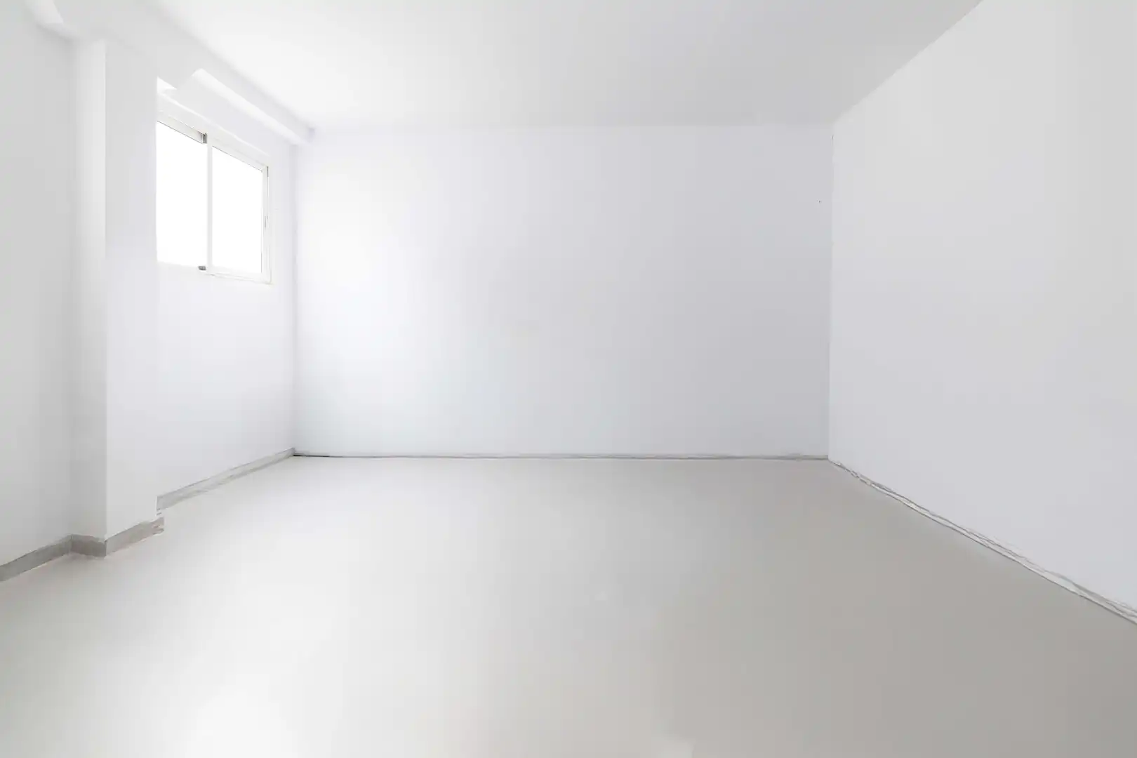 Bedroom of Flat for sale in Málaga  with Air Conditioner and Storage room