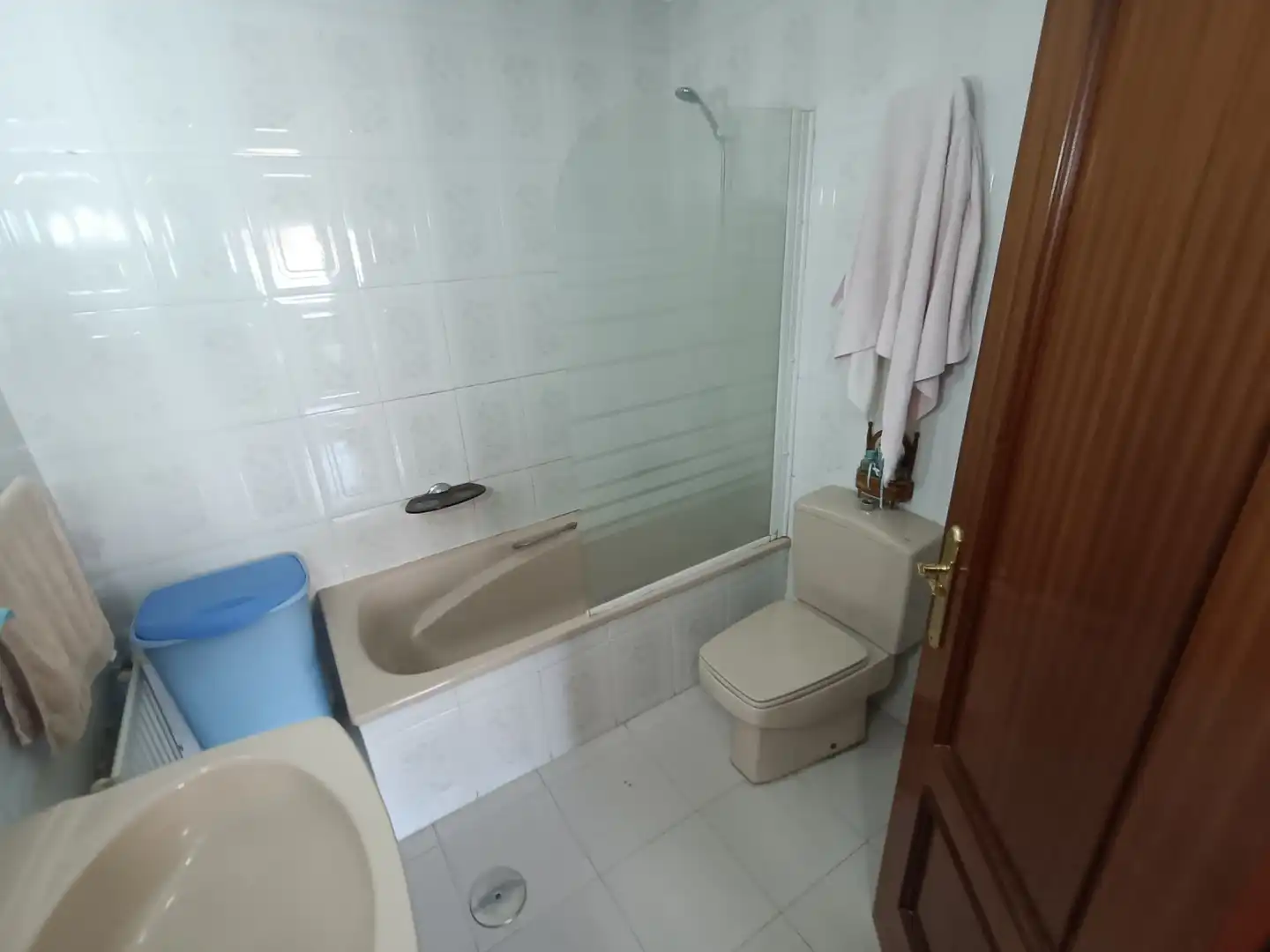 Bathroom of Detached homes for sale in Ciudad Real  with Air Conditioner, Heating and Swimming Pool