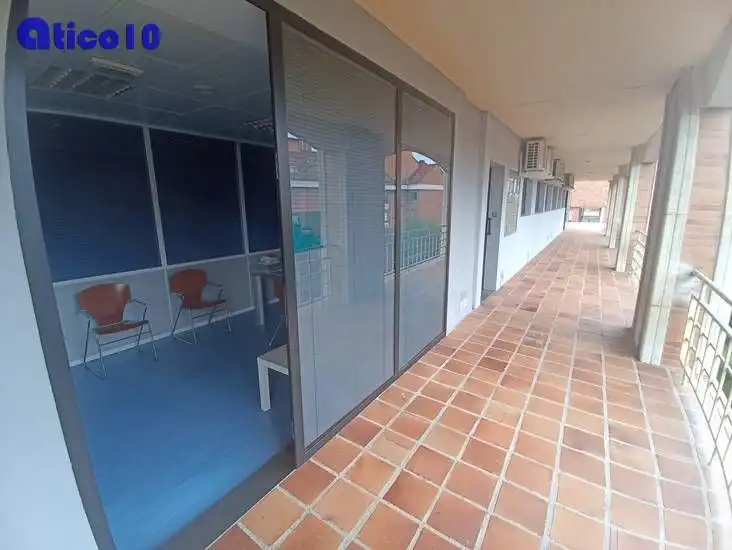 Business premises for sale in Ciudad Naranco - Prados de La Fuente, imagen 9