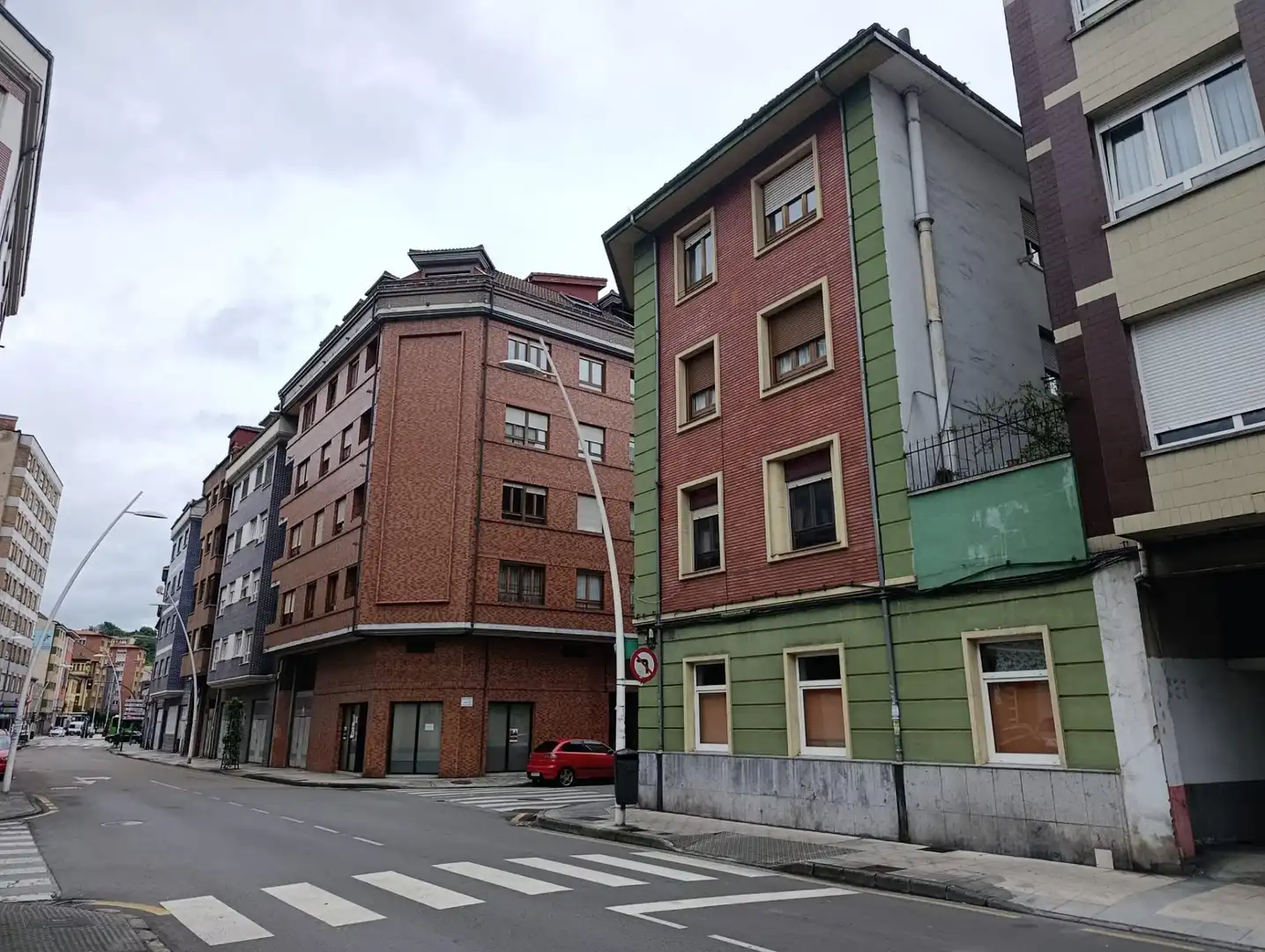 Außenansicht von Wohnung zum Verkauf in Langreo mit Heizung und Terrasse