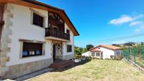 Vista exterior de Casa o xalet en venda en Bárcena de Cicero amb Terrassa