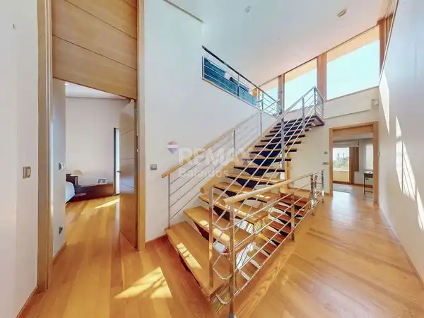 Casa o chalet en venta en Vigo  con Aire acondicionado, Calefacción y Jardín privado