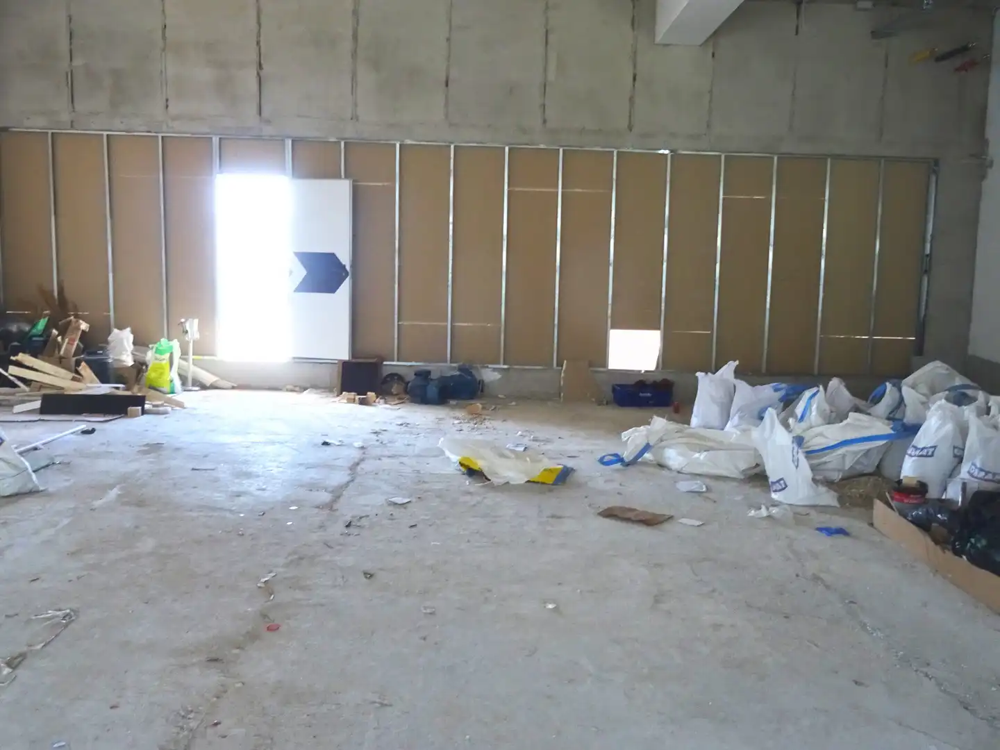 Gewerbefläche zur Miete in San Isidro Labrador, imagen 11