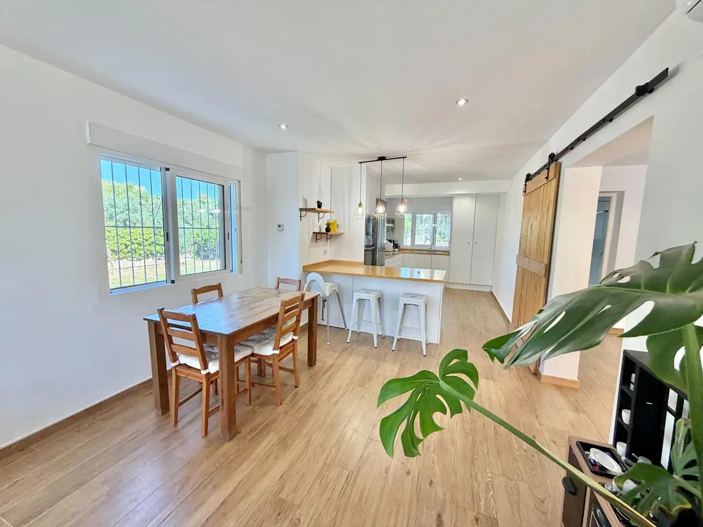 Cocina de Casa o chalet en venta en Elche / Elx con Aire acondicionado, Jardín privado y Terraza