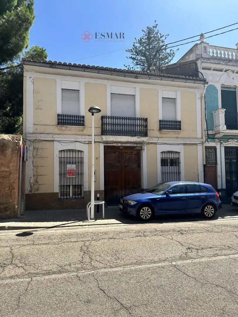 Casa amb terrassa en venda a Estivella