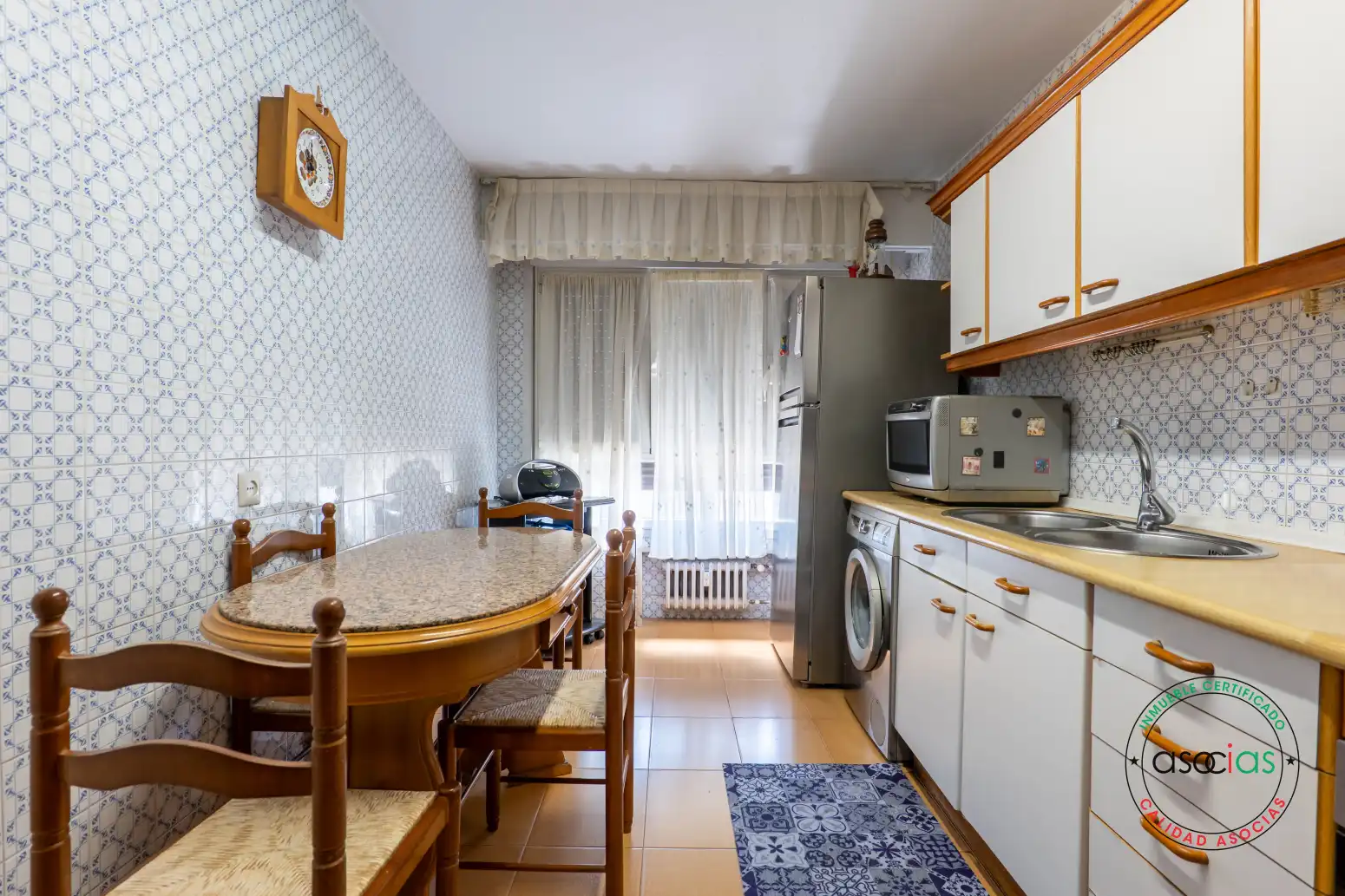 Cuina de Pis en venda en Gijón  amb Calefacció i Parquet