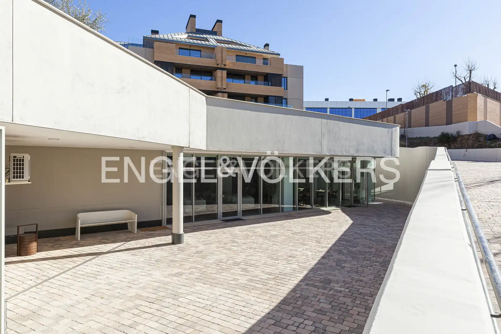 Vista exterior de Piso en venta en Majadahonda con Aire acondicionado, Calefacción y Terraza