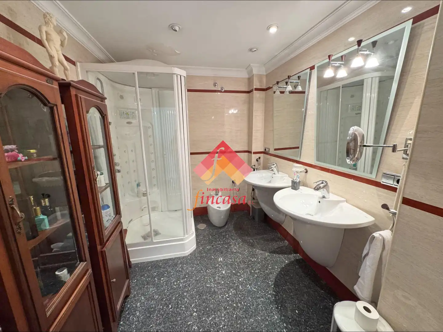 Bathroom of Flat for sale in Casco Histórico