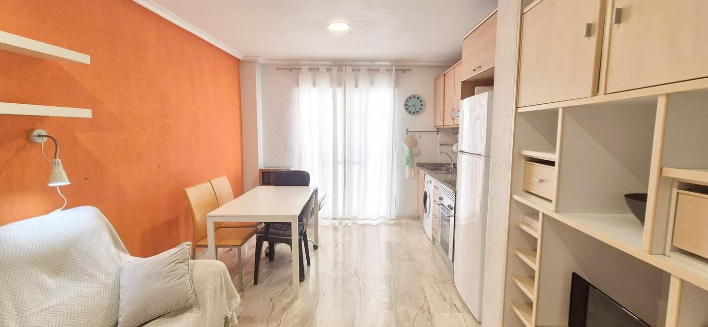 Kitchen of Flat for sale in Elche / Elx  with Air Conditioner, Storage room and Furnished