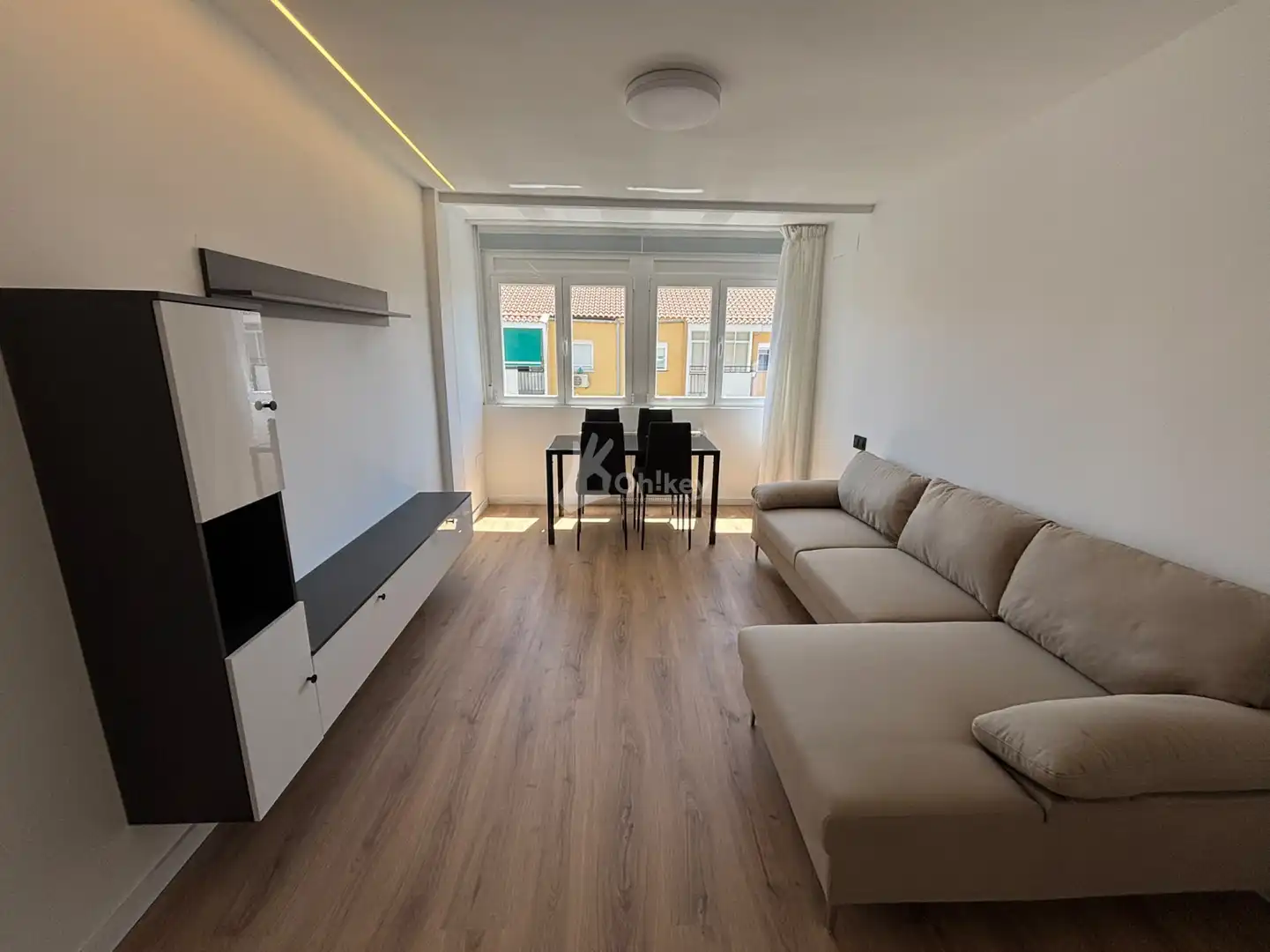 Appartement à louer à La Alhóndiga, imagen 4