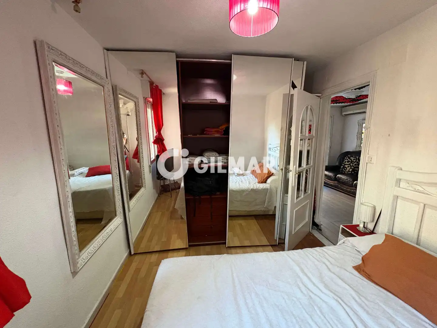 Habitación de Piso en venta en Madrid con Calefacción