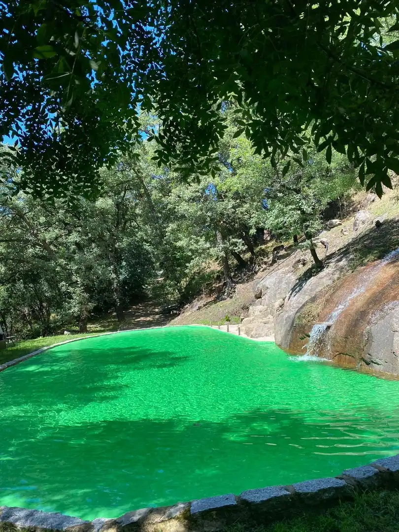 Piscina de Casa o xalet en venda en Candeleda amb Aire condicionat, Calefacció i Jardí privat