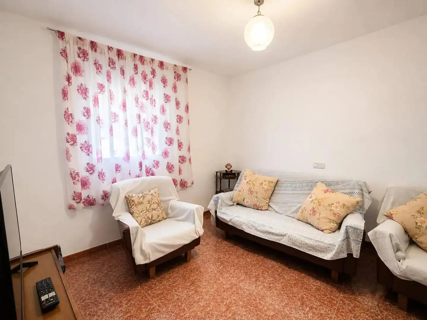 Chalet con jardín en venta en Loja, imagen 5