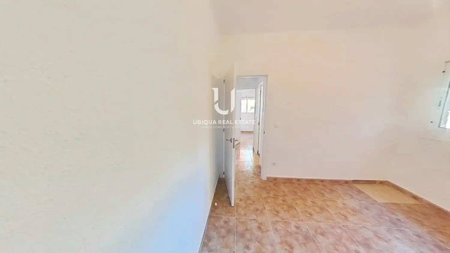 Habitación de Piso en venta en Barcelona con Terraza y Balcón