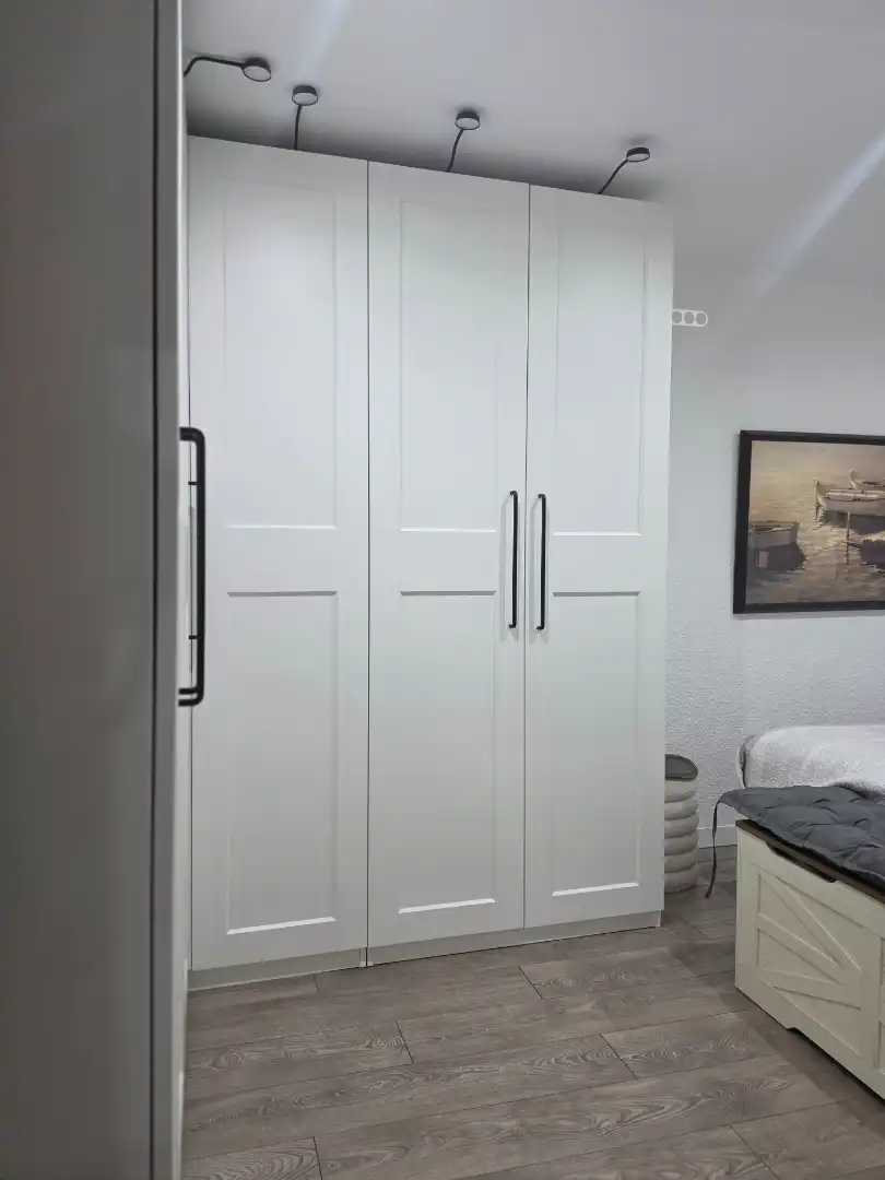 Kitchen of Flat for sale in L'Hospitalet de Llobregat  with Air Conditioner, Parquet flooring and Furnished