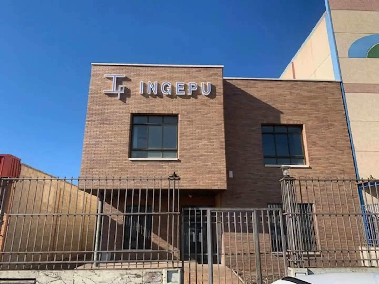 Exterior view of Industrial buildings for rent in Puertollano