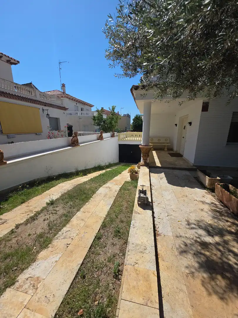 Terraza de Casa o chalet en venta en El Masnou con Calefacción, Jardín privado y Parquet