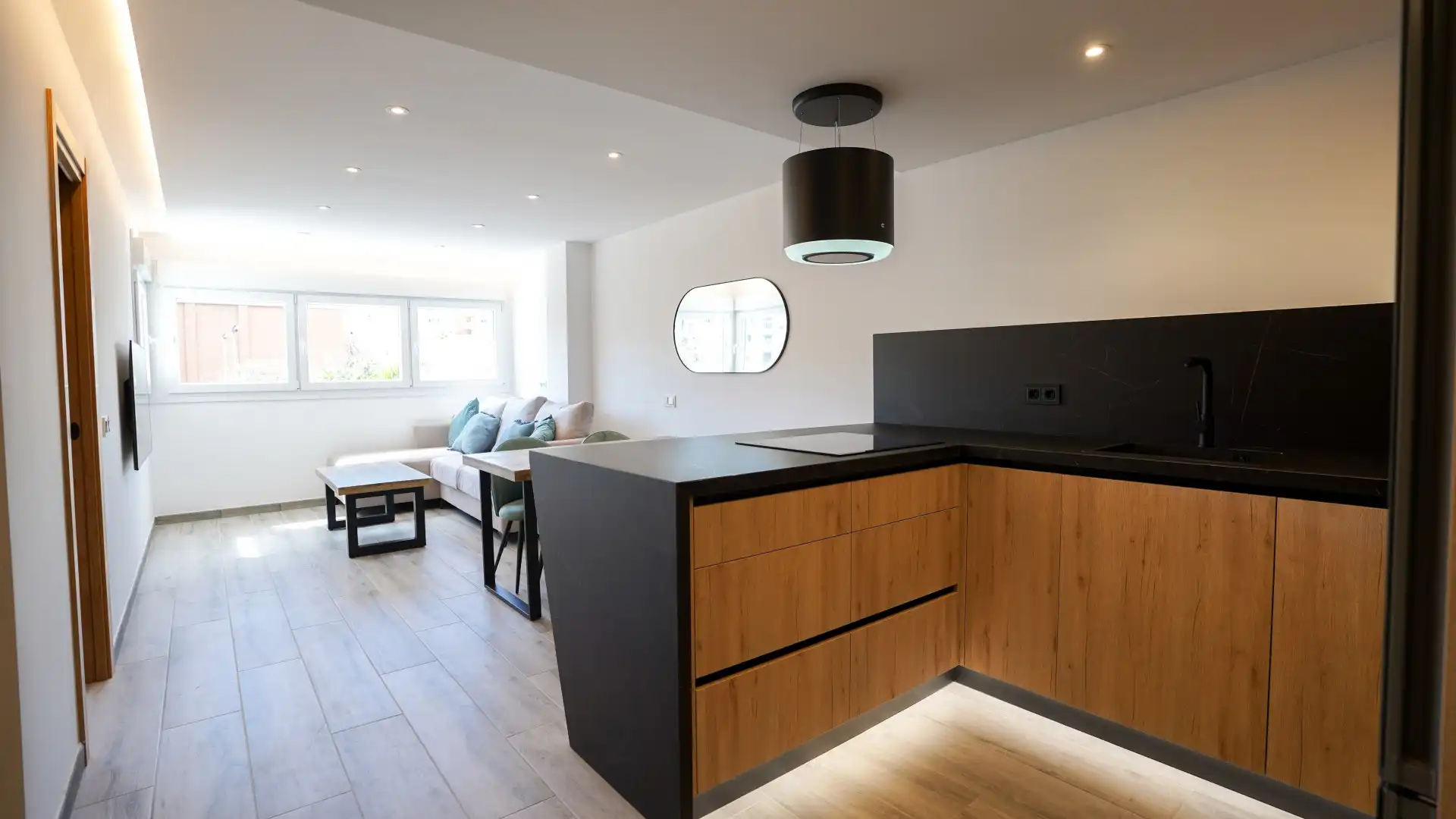 Apartament amb piscina en venda a Estepona Pueblo, imagen 2
